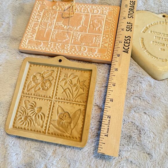 Lot Brown Bag Cookie Art Mold Homemade Bread & Pampered Chef Heart Baking Stone - Picture 8 of 8